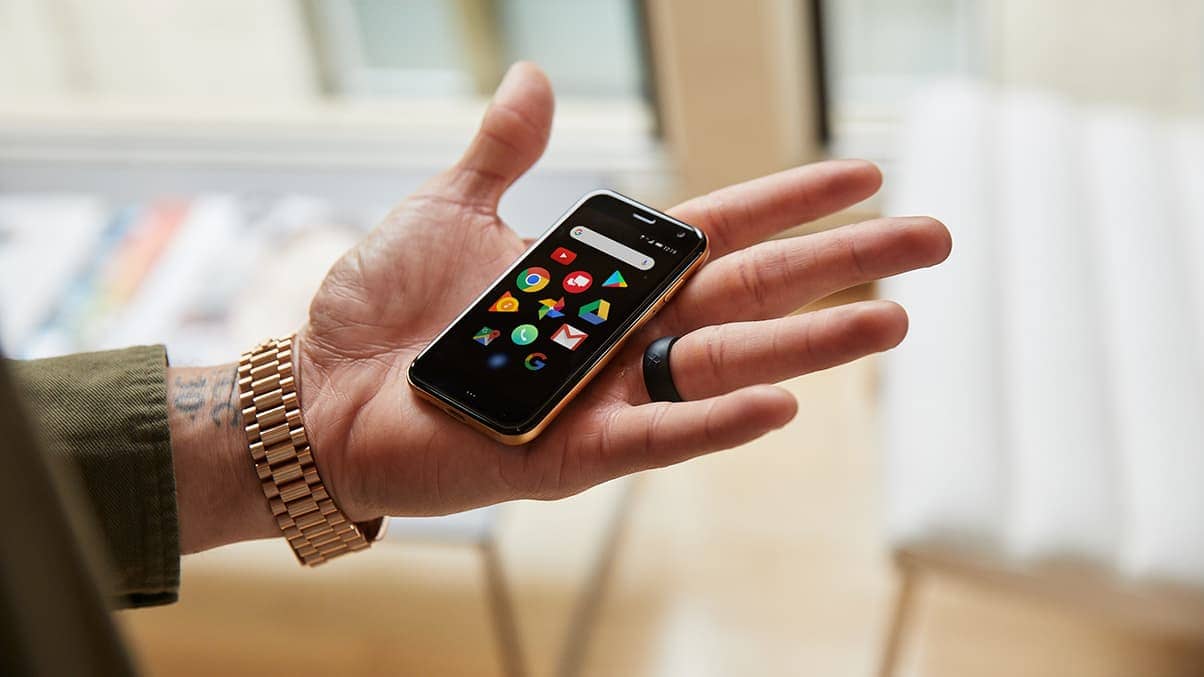 5 Best Smallest Android Phone For Minimalists